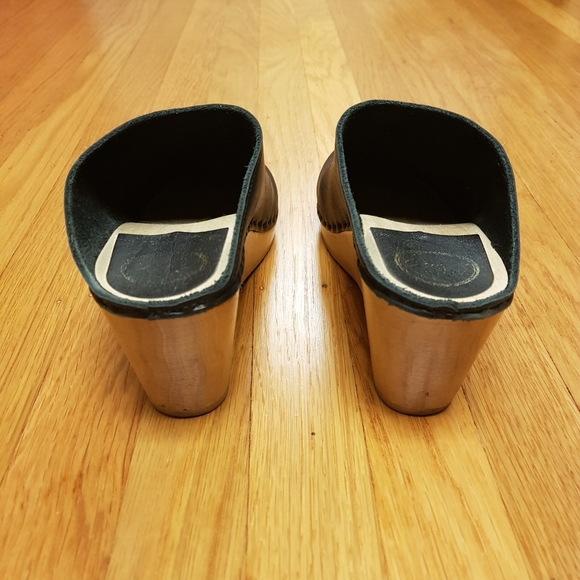 No. 6 wedge clogs - Picture 3 of 8